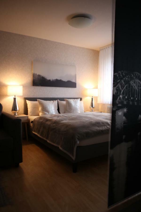 Artha Apartment Rust Ngoại thất bức ảnh